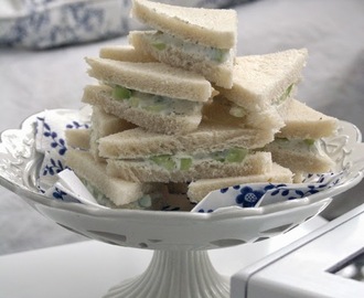 Downton Abbey Cucumber sandwiches / Kumarični sendviči