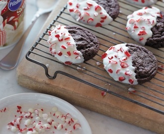 Get Inspired This Season: Peppermint Dipped Chocolate Cookies Recipe