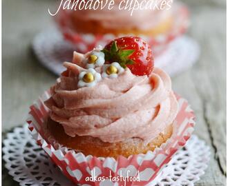 Jahodové cupcakes