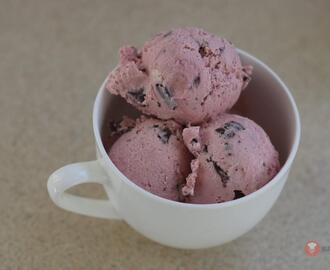 FotoRecept | Malinová zmrzlina s kúskami čokolády