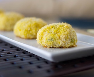 Baked Broccoli and Cheese Arancini (Rice Balls)