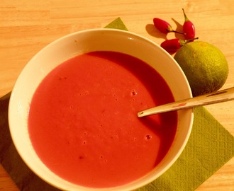 bunte Rüben- Limetten- Kokos Suppe