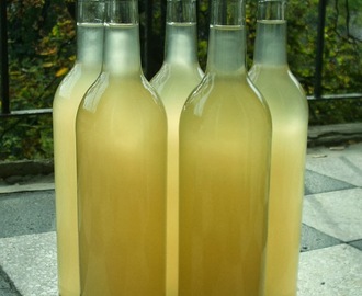 Fűszeres birsalmabor elvadult birsalmából - házi bor