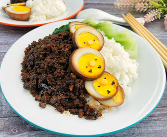 Taiwanese Braised Minced Pork With Rice 台式香菇肉燥饭 ［Rice Cooker Recipe 电饭锅食谱］