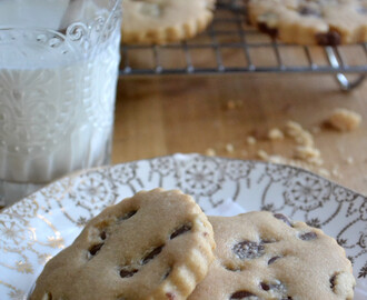 Milk Chocolate Chip Peanut Butter Shortbread Cookies Revisited