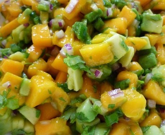 Manila Mangos Are Here! These Sweet And Delicious Fruits Are Great In Raw Salsa And Chia Pudding- Two Easy Vegan Recipes!