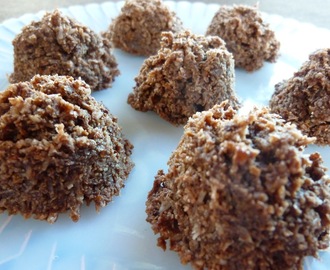 Raw Chocolate Almond Macaroons - Great Raw Dessert For Passover Or Easter