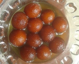 Gulab jamun recipe, how to make gulab jamun recipe with khoya