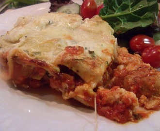 Not quite Barefoot Contessa, but close: Lasagne with Chicken Sausage