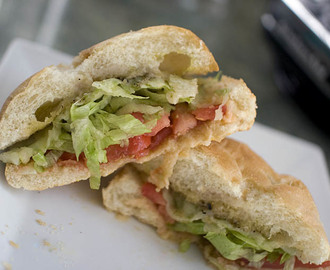 simple veggie sandwiches