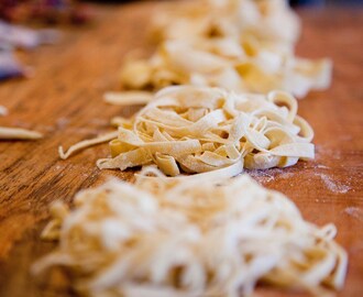¿Cómo hacer pasta fresca casera con tus propias manos?