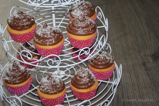 Recept | Kokos Cupcakes met Chocolade Botercrème