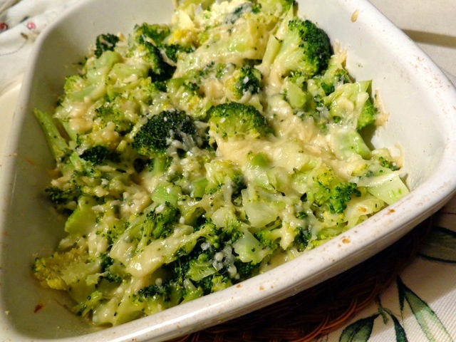 Broccoli met Parmezaanse kaas uit de oven