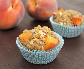 Peach Streusel Muffins - vegan