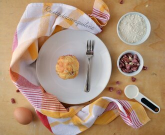 Muffin salati – formaggio e salame