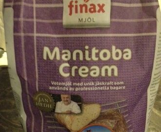 Vaniljbullar med Manitoba Cream