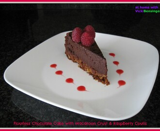 Flourless Chocolate Cake with Macaroon Crust