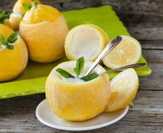 Receta de Thermomix: Limones rellenos de helado de limón