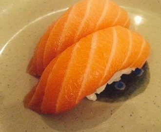 Wa: O famoso sushi da esteira