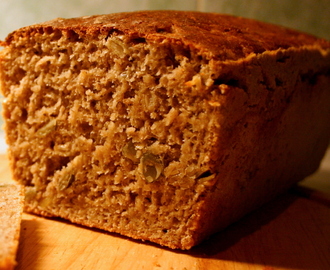 Hardcorowy chleb razowy