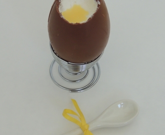 Čokoládové vajíčka s mascarpone krémom a štipkou vaječného likéra