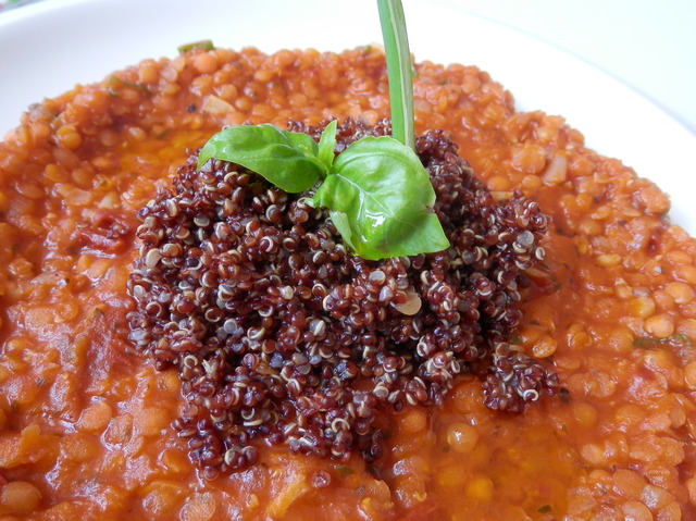 Červená šošovica na taliansky spôsob s quinoou