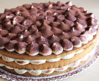 Torta tiramisù: la ricetta facile della torta di compleanno al tiramisù