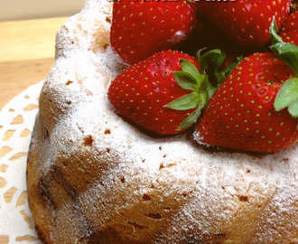 草莓磅蛋糕