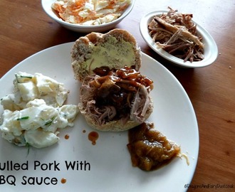 Slow Cooker Pulled Pork With BBQ Sauce