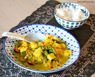 Koken met restjes: thaise curry met bloemkool en rijst