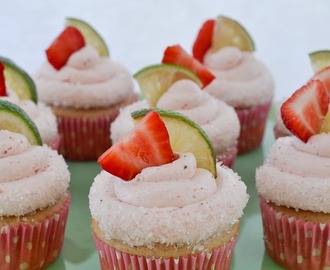 Strawberry Margarita Cupcakes {Recipe}