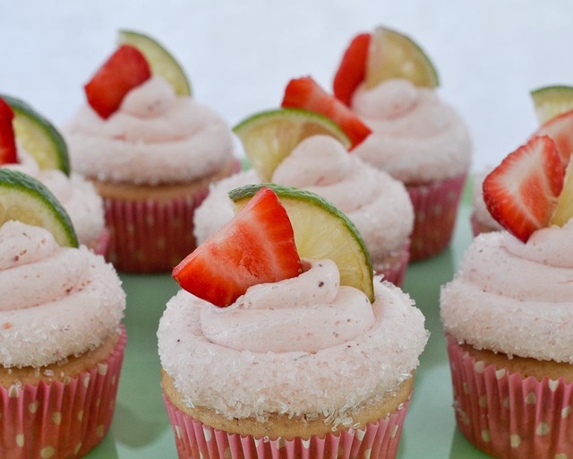 Strawberry Margarita Cupcakes {Recipe}