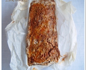 Chleb pszenno-żytni z ziarnami słonecznika i dyni na zakwasie