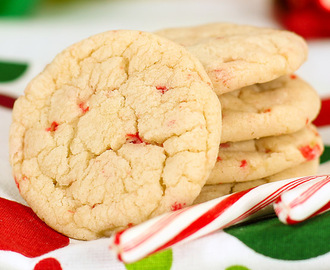 Candy Cane Crinkle Cookie