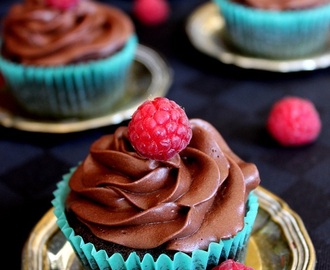 Double chocolate raspberry cupcakes