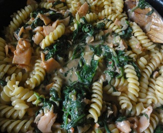 Recept: pasta met verse spinazie en gerookte zalm