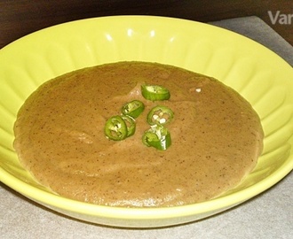 Pikantná polievka zo svetlých batátov s hubami (fotorecept)