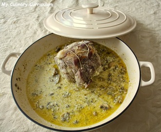 Rôti de porc à la cocotte à la moutarde et champignons (Roast Pork casserole with mustard and mushrooms)