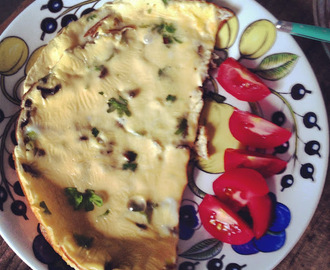 Omelette avec suppilovahvero ja havaintoja metsästä