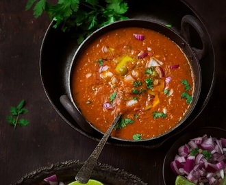 Pav Bhaji Recipe – Mumbai Style