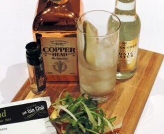 Copperhead gin – Toast met Brugse kaas, peer, venkel en rucola