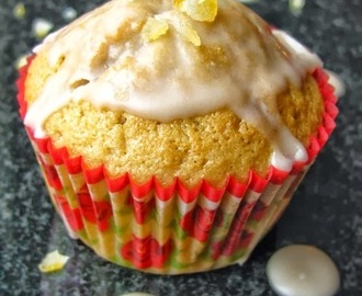 Earl Grey tea cupcakes - recipe by Hummingbird Bakery...