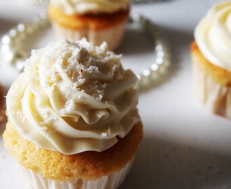 White Cupcakes with Cream Cheese Frosting