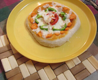MINI PIZZA WITH PIZZA SAUCE - HOME BAKER'S CHALLENGE