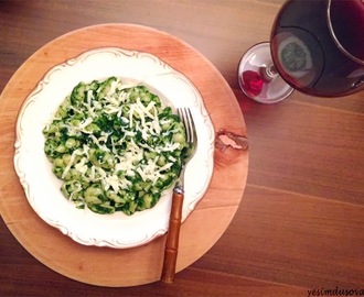 Ispanaklı Makarna - Pasta with spinach