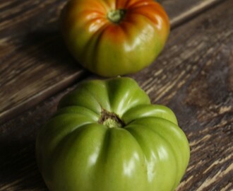 Złoto jesieni - chutney z zielonych pomidorów i gruszek
