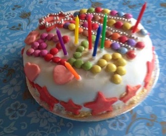 Kaycee and Ella's birthday cakes
