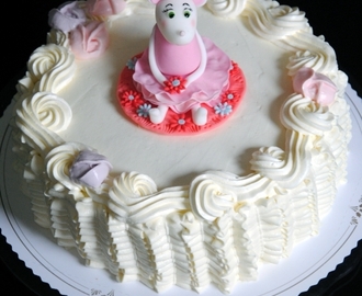 Emilia 2 vee kakut / Emilia's Birthday cakes