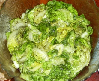 Tökmagolajos saláta