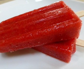 Refreshingly Raw 20-Calorie Strawberry Popsicles - Gluten, Dairy And Sugar Free!